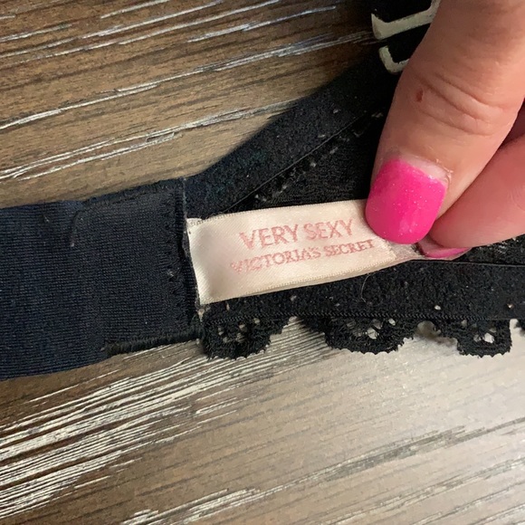 Victoria’s Secret very sexy lace w/animal print push-up bra - Picture 12 of 13